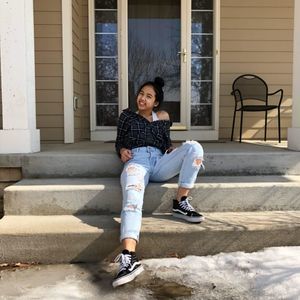 Meet your Posher, Christina